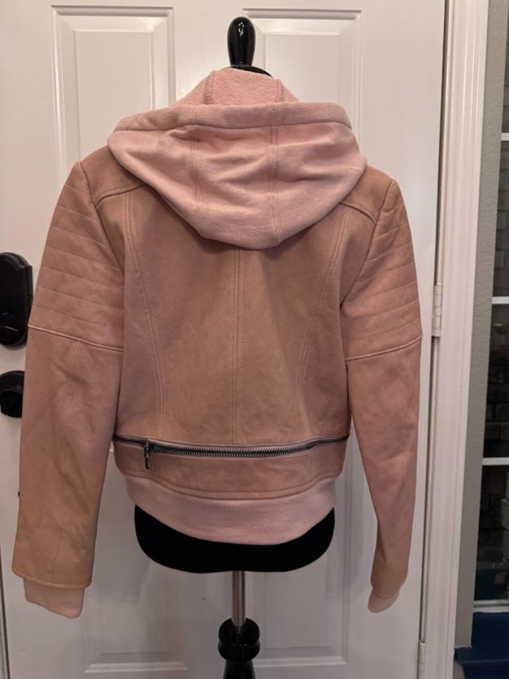 NWOT Alice + Olivia AO.LA Avril Hooded 100% Leather Biker Jacket Barbie Pink - M - Picture 4 of 16